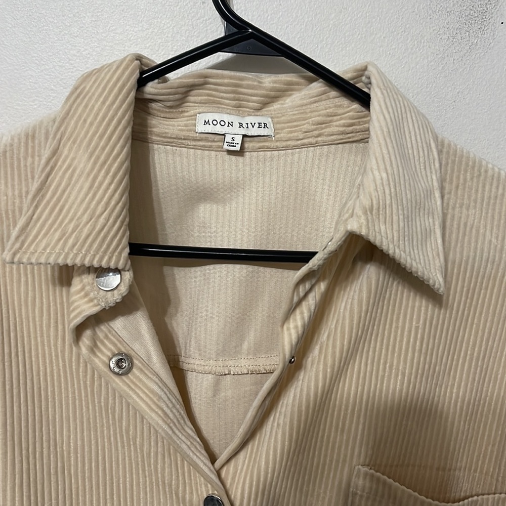 Moon River Beige Corduroy Oversized Shacket Size Small - Picture 3 of 4